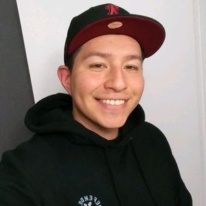 Meet your Posher, Louis